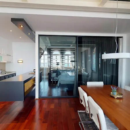Penthouse Bajamonti In Deskovic Palace Appartement Split