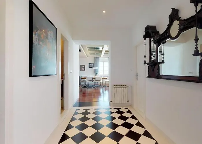 Penthouse Bajamonti In Deskovic Palace Split