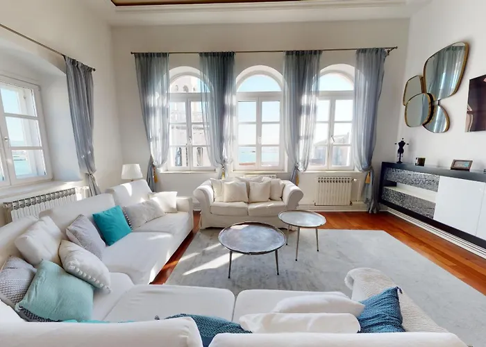 Penthouse Bajamonti In Deskovic Palace Apartament *